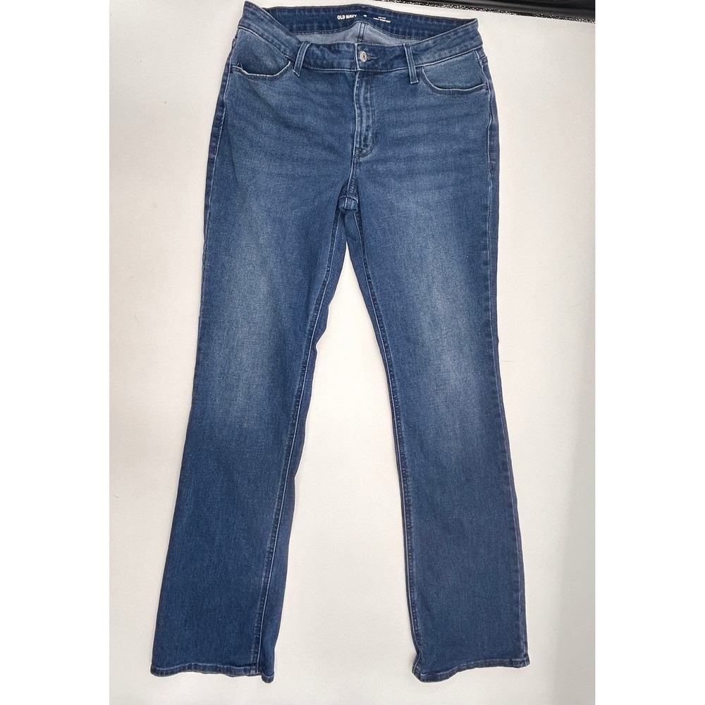 Old Navy WOW Mid-Rise Bootcut Jeans Women's Size 10 Medium Wash Denim - Picture 2 of 8